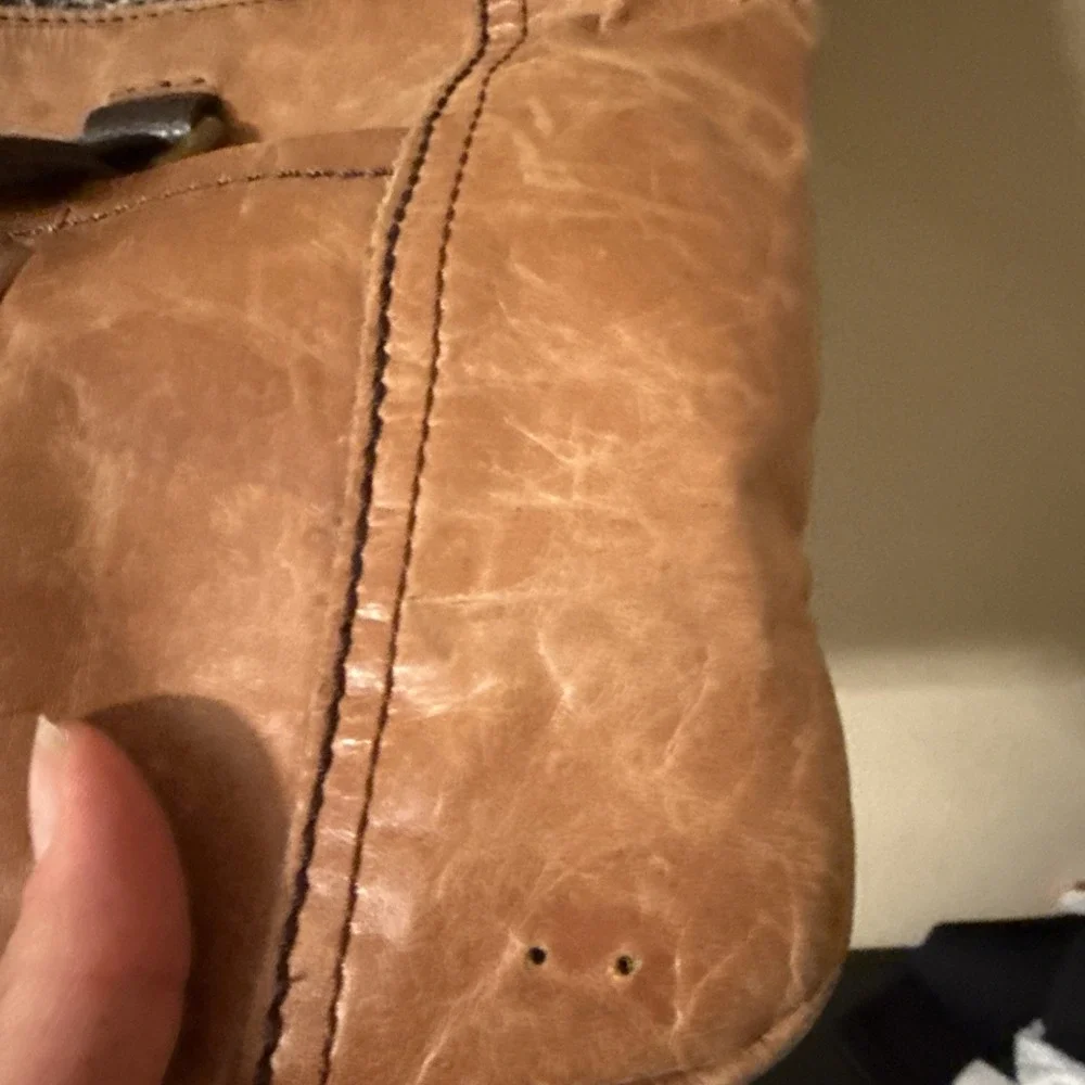 The Sak Brown Leather  Purse Crossbody Boho Tag Used